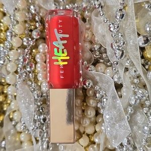 Fenty HEAT gloss bomb in the shade HOT Cherry